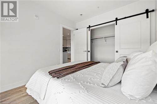50 Grand Avenue S Unit# 1506, Cambridge, ON - Indoor Photo Showing Bedroom