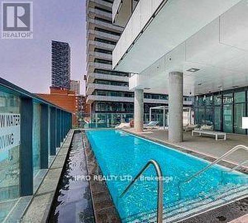 1606 - 185 Roehampton Avenue, Toronto, ON - Outdoor With In Ground Pool