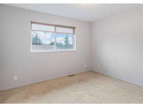 1-1129A 2Nd Ave, Ladysmith, BC - Indoor Photo Showing Other Room