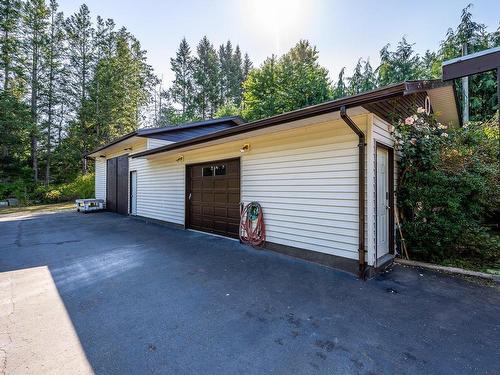 4974 Cotton Rd, Courtenay, BC - Outdoor With Exterior