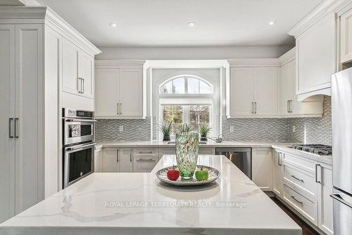 48 Rebecca St, Oakville, ON - Indoor Photo Showing Kitchen With Stainless Steel Kitchen With Upgraded Kitchen