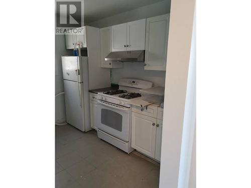 4902 Victoria Drive, Vancouver, BC - Indoor Photo Showing Kitchen