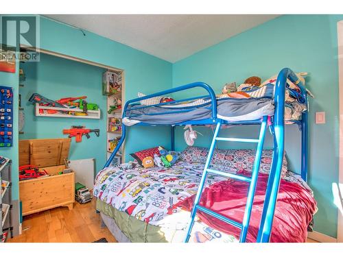 813 Regent Avenue, Enderby, BC - Indoor Photo Showing Bedroom