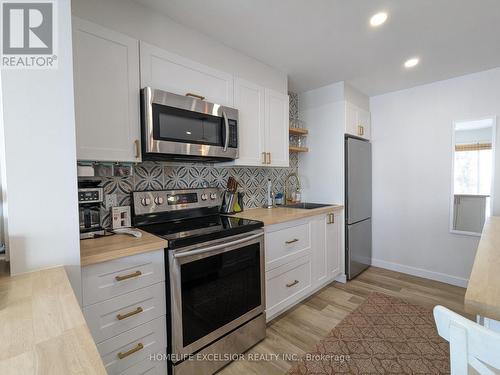 1145 Ramara 47 Road, Ramara, ON - Indoor Photo Showing Kitchen