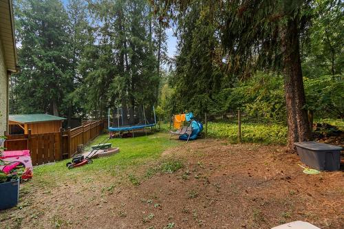 144 Chase Rd, Christina Lake, BC - Outdoor