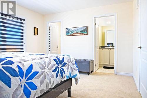 175 Vanilla Tr, Thorold, ON - Indoor Photo Showing Bedroom