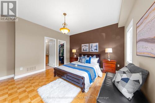93 Chateau Dr, Vaughan, ON - Indoor Photo Showing Bedroom