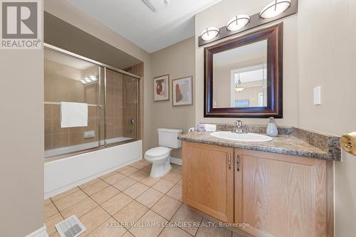 93 Chateau Dr, Vaughan, ON - Indoor Photo Showing Bathroom