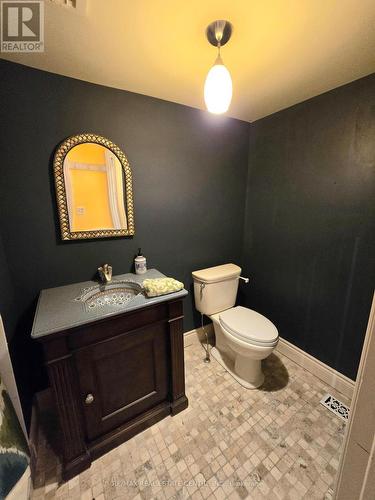 340 Dundas Street E, Hamilton, ON - Indoor Photo Showing Bathroom