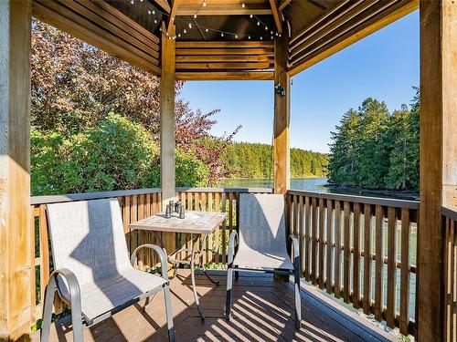 4744 Brenton Page Rd, Ladysmith, BC - Outdoor With Deck Patio Veranda With Exterior