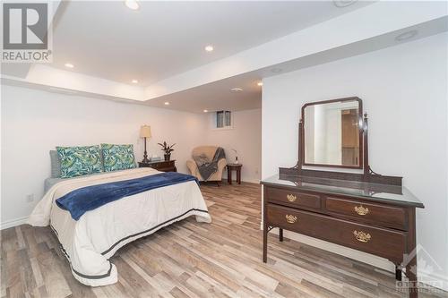 1018 Bayview Drive, Ottawa, ON - Indoor Photo Showing Bedroom