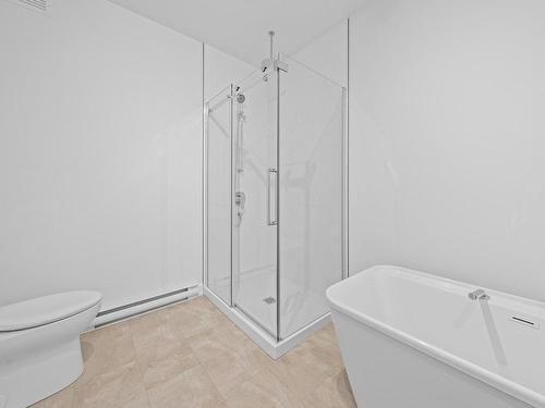 Salle de bains - 990 Rue Du Campanile, Drummondville, QC - Indoor Photo Showing Bathroom