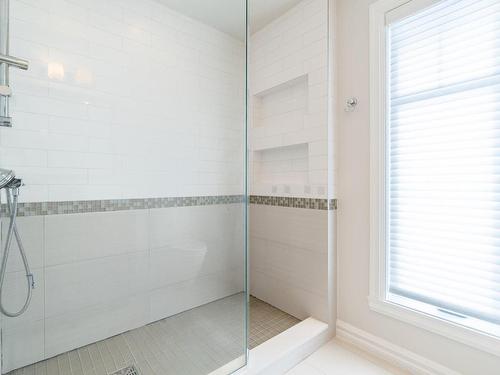 Salle de bains - 32 Rue Du Chambertin, Kirkland, QC - Indoor Photo Showing Bathroom
