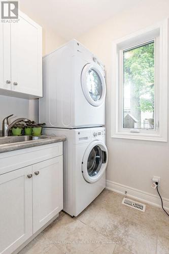 102 - 6186 Dorchester Road, Niagara Falls, ON - Indoor Photo Showing Laundry Room