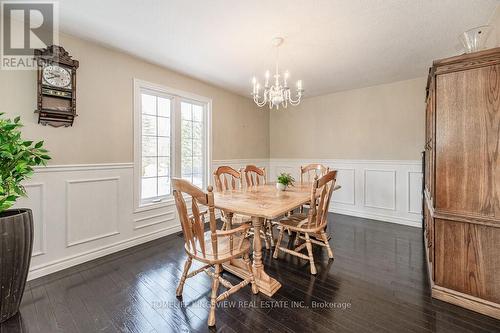 44 Ridgewood Cres, Cambridge, ON - Indoor Photo Showing Dining Room