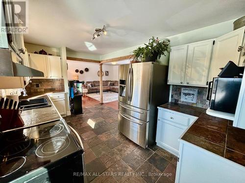 1057 Base Line Road, Kawartha Lakes, ON - Indoor Photo Showing Kitchen