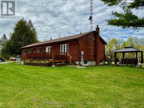 1057 Base Line Rd, Kawartha Lakes, ON - Outdoor With View