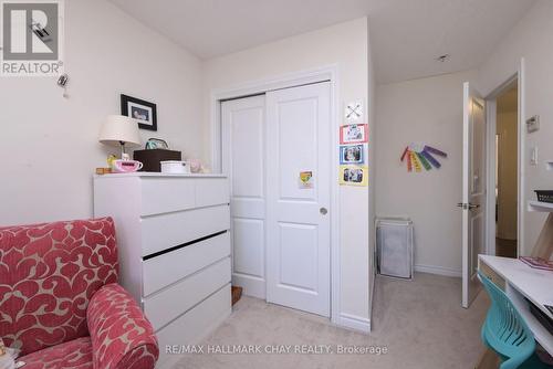 100 Knight St, New Tecumseth, ON - Indoor Photo Showing Bedroom