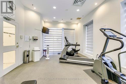 #406 -2 Edith Dr, Toronto, ON - Indoor Photo Showing Gym Room
