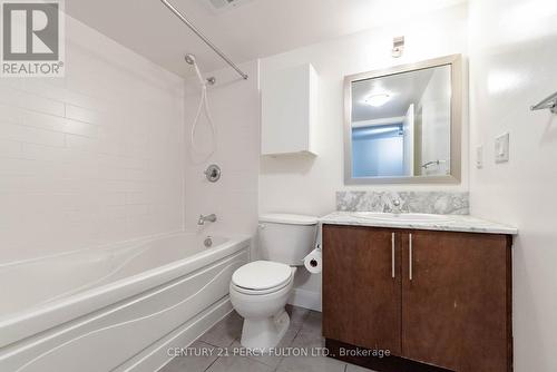 706 - 2191 Yonge Street, Toronto, ON - Indoor Photo Showing Bathroom