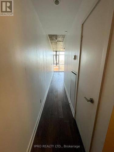 #924 -1190 Dundas St E, Toronto, ON - Indoor Photo Showing Other Room