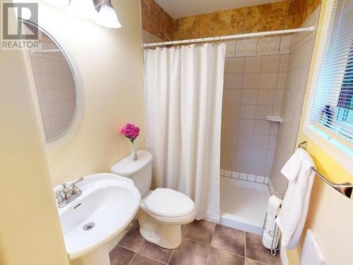 4827 Balsam Street, Texada Island, BC - Indoor Photo Showing Bathroom