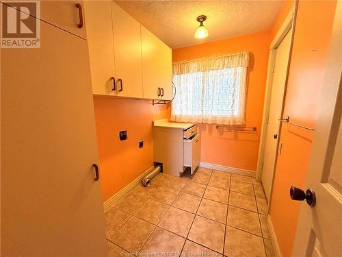 42 Lasalle, Moncton, NB - Indoor Photo Showing Laundry Room