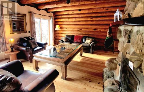 4096 Toby Creek  Road, Invermere, BC - Indoor Photo Showing Living Room With Fireplace