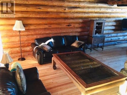 4096 Toby Creek  Road, Invermere, BC - Indoor