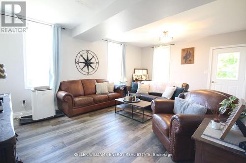 2426 County 48 Road, Kawartha Lakes, ON - Indoor Photo Showing Living Room