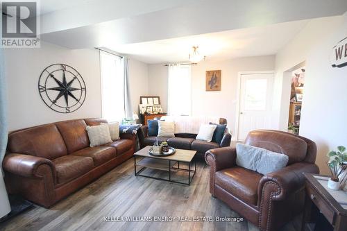 2426 County 48 Road, Kawartha Lakes, ON - Indoor Photo Showing Living Room