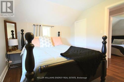 2426 County 48 Rd, Kawartha Lakes, ON - Indoor Photo Showing Bedroom