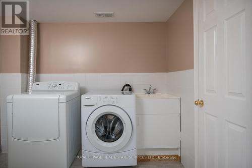 53 National Cres, Brampton, ON - Indoor Photo Showing Laundry Room