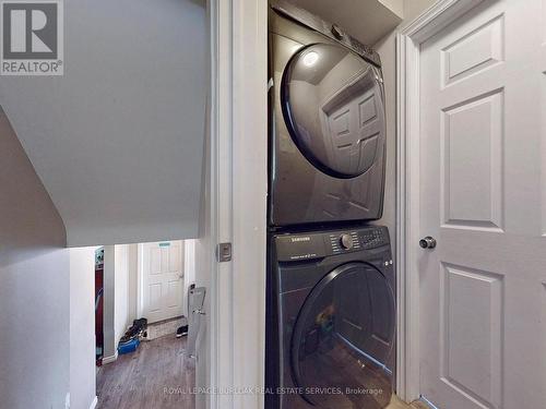 424 West 5Th St, Hamilton, ON - Indoor Photo Showing Laundry Room