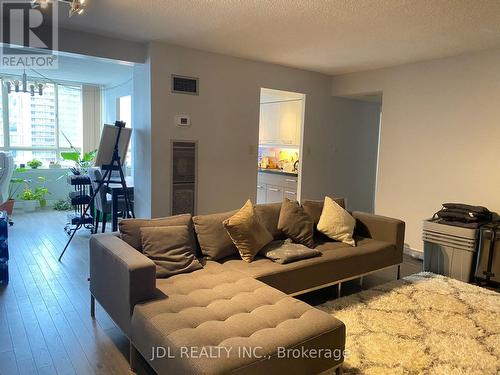 1204 - 633 Bay Street, Toronto, ON - Indoor Photo Showing Living Room