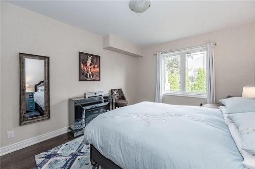 6186 Dorchester Road|Unit #102, Niagara Falls, ON - Indoor Photo Showing Bedroom