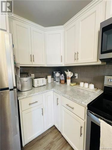 5 Bancroft Point Road, Grand Manan, NB - Indoor Photo Showing Kitchen