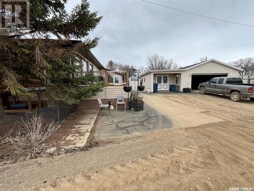 316 Centre Street, Coronach, SK - Outdoor