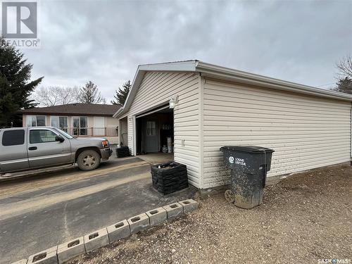 316 Centre Street, Coronach, SK - Outdoor