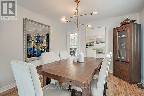 2424 Raymore Dr, Burlington, ON - Indoor Photo Showing Dining Room