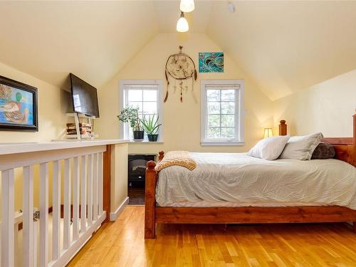 A-289 Boardwalk Ave, Ucluelet, BC - Indoor Photo Showing Bedroom