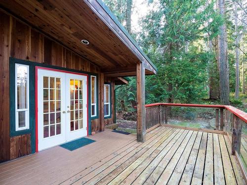 14 Treasure Trail, Protection Island, BC - Outdoor With Deck Patio Veranda With Exterior