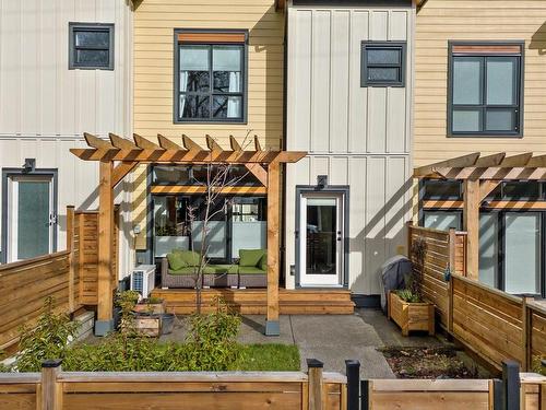9-356 14Th St, Courtenay, BC - Outdoor With Deck Patio Veranda With Exterior