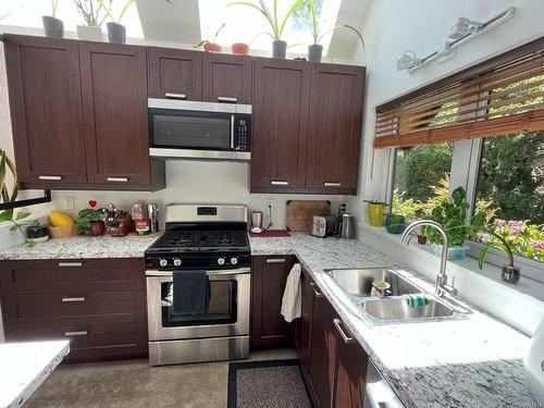 1156 Pacific Rim Hwy, Tofino, BC - Indoor Photo Showing Kitchen With Double Sink