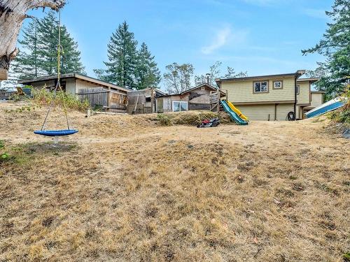 2586 Rainville Rd, Langford, BC - Outdoor