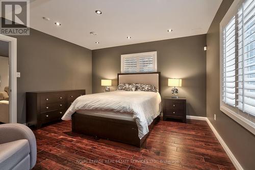 124 Foxridge Dr, Hamilton, ON - Indoor Photo Showing Bedroom