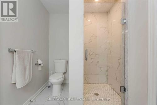 54 Killington Ave, Vaughan, ON - Indoor Photo Showing Bathroom