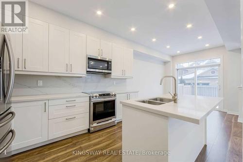 54 Killington Ave, Vaughan, ON - Indoor Photo Showing Kitchen With Double Sink With Upgraded Kitchen