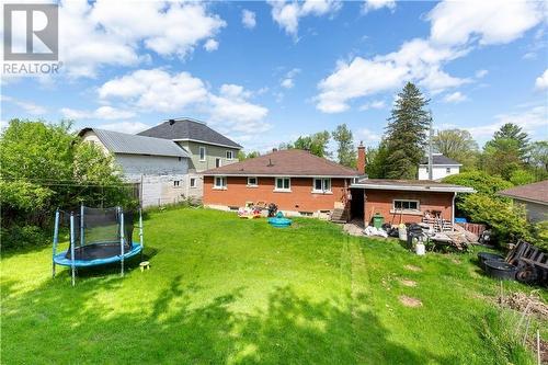 466 Draper Street, Pembroke, ON - Outdoor With Backyard