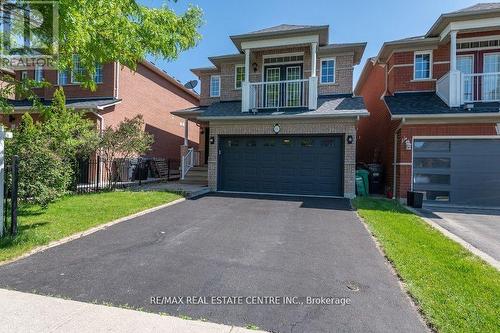 925 Knotty Pine Grove, Mississauga, ON - Outdoor With Balcony With Facade